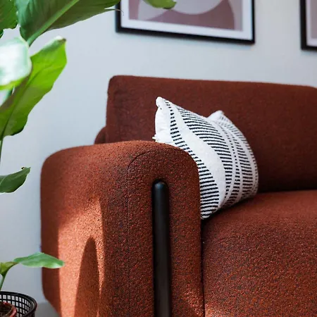 Apartment Skypark Serenity - Nordic Chic & Castle Views