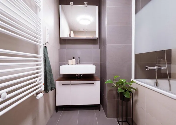 Apartament Skypark Serenity - Nordic Chic & Castle Views Bratislava